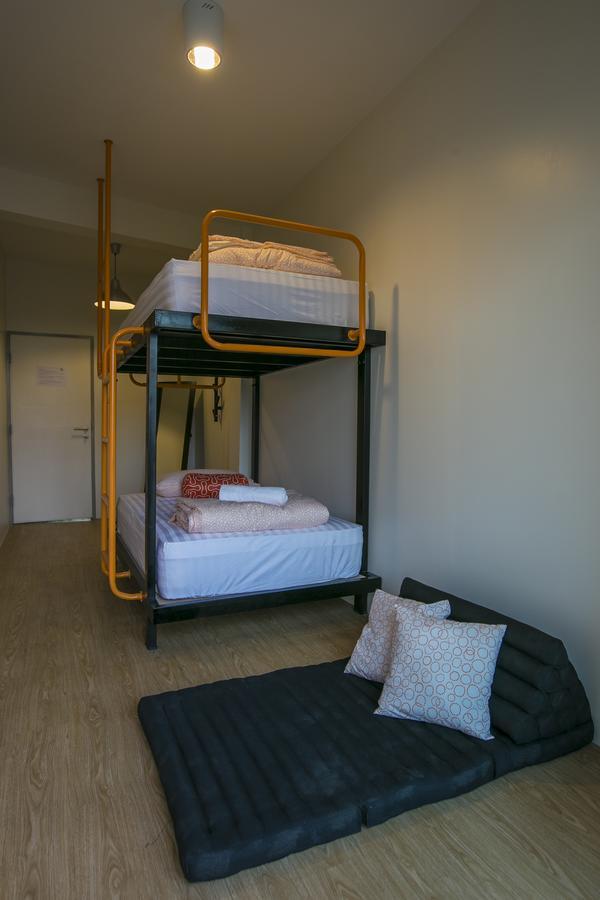 Chedi View Hostel Phetcsaburi Kültér fotó